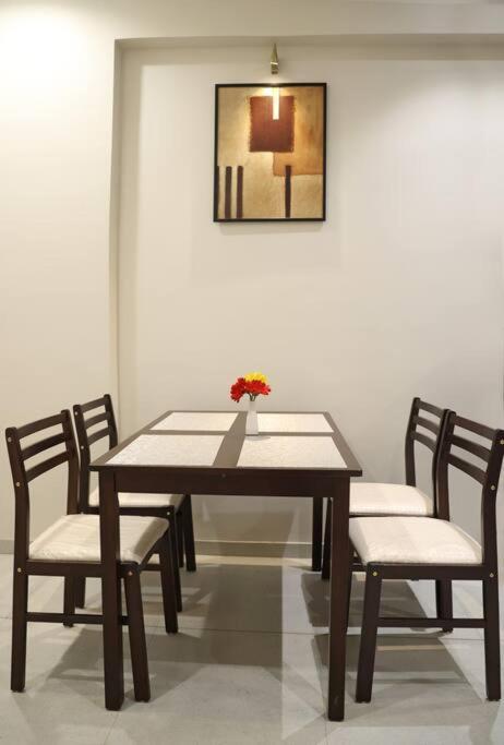 'Sumadhu Homes 301 ' Kolhapur Exterior photo